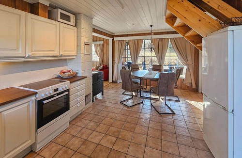 Gol House | 3 bedroom nice home in Gol