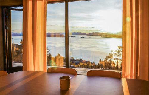 Rauma kommune House | 3 Bedroom Nice Home In Åfarnes