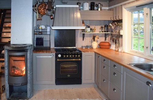 Sigdal Municipality House | 3 bedroom nice home in Eggedal
