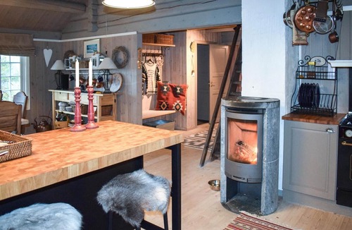 Sigdal Municipality House | 3 bedroom nice home in Eggedal