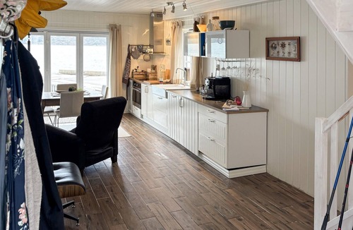 Os House | 3 bedroom nice home in Os