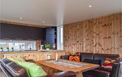 Risor House | 3 Bedroom Nice Home In Søndeled