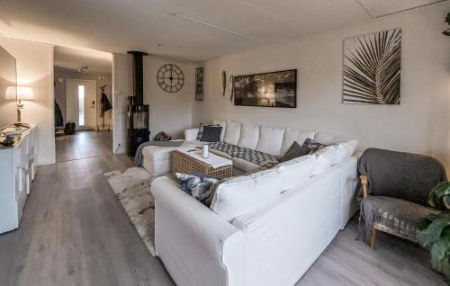 Halmstad House | 3 Bedroom Pet Friendly Home In Halmstad