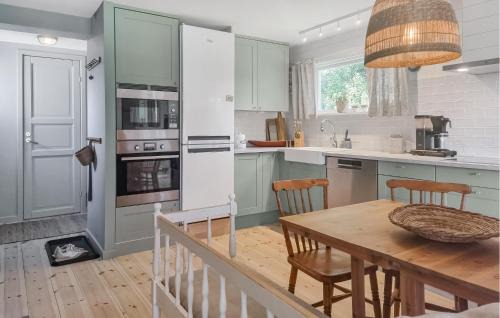 Tvarred House | 3 Bedroom Pet Friendly Home In Tvärred