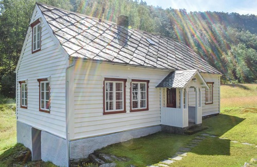 Fusa House | 3 bedroom stunning home in Nordtveitgrend
