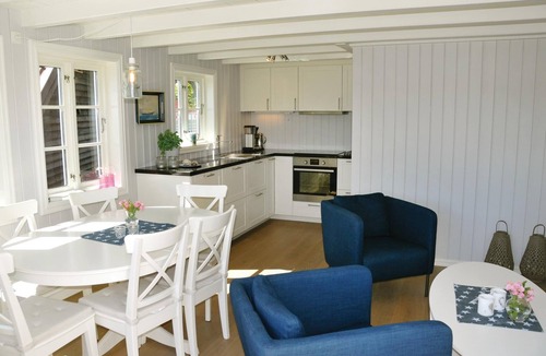 Flekkerøy House | 3 bedroom stunning home in Flekkerøy