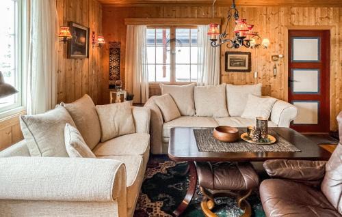 Sjusjoen House | 3 Bedroom Stunning Home In Sjusjøen