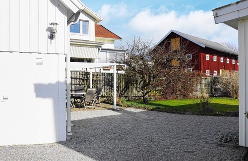 Stenungsund House | 3 person holiday home in STENUNGSUND