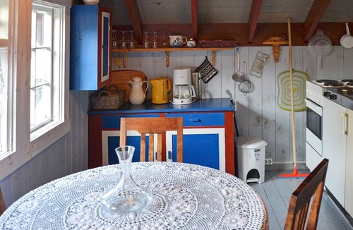 Torjulvagen House | 3 person holiday home in Bøfjorden