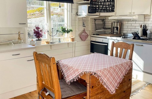 Oedsmal House | 3 person holiday home in ÖDSMÅL