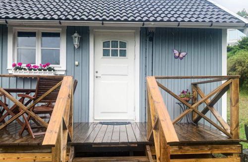 Oedsmal House | 3 person holiday home in ÖDSMÅL