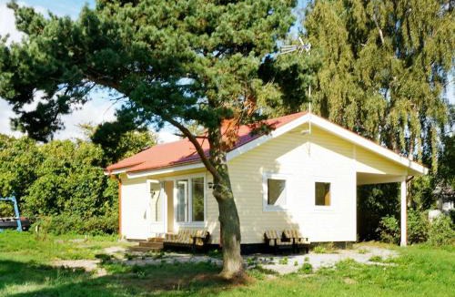 Tosteberga House | 3 person holiday home in FJ LKINGE
