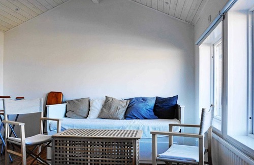 Ronnang House | 3 person holiday home in Rönnäng