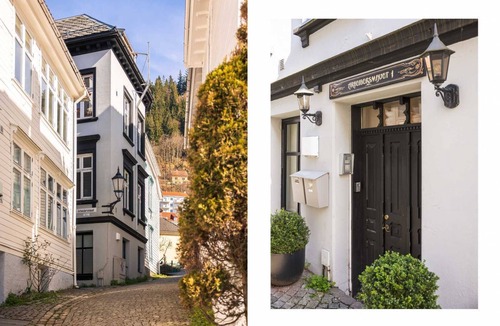 Bergenhus Apartment | 300m to Bryggen | Top Floor | Built in 1800`s