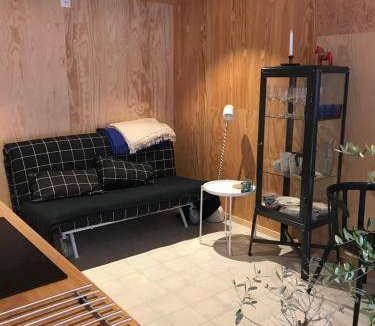 Bastad House | 32 m² House ∙ 1 bedroom ∙ 3 guests