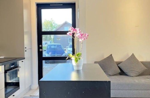 Olofstorp House | 35 m² House ∙ 1 bedroom ∙ 2 guests