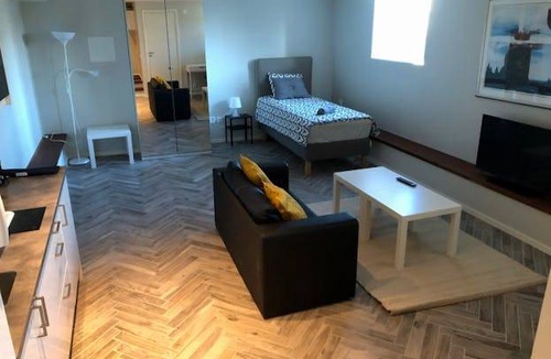 Orgryte-Harlanda House | 35 m² House ∙ 2 guests