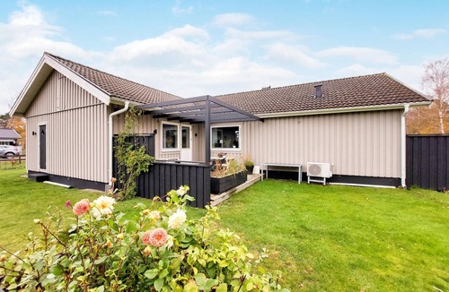 Mellbystrand House | 4 bedroom accommodation in Mellbystrand
