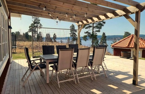 Leksand House | 4 bedroom accommodation in Leksand