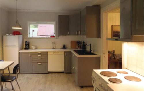 Suldal House | 4 Bedroom Amazing Home In Erfjord