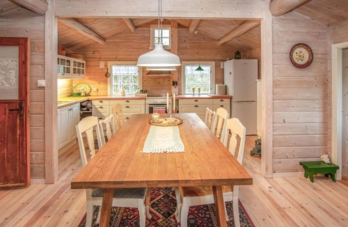 Sykkylven House | 4 bedroom awesome home in Sykkylven