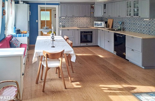 Oxaback House | 4 bedroom awesome home in öxabäck