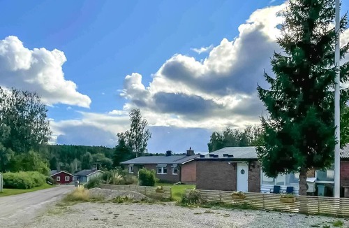 Karbole House | 4 bedroom awesome home in Kårböle