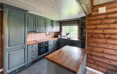 Nord-Torpa House | 4 Bedroom Beautiful Home In Nord-Torpa