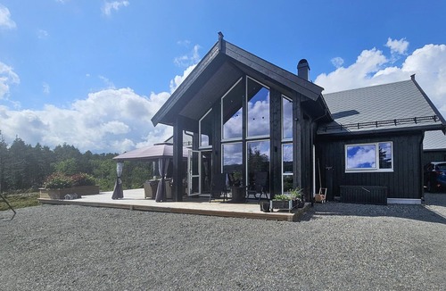 Vegarshei House | 4 bedroom beautiful home in Vegårshei