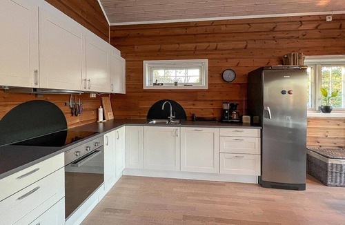 Belland House | 4 bedroom beautiful home in Lyngdal