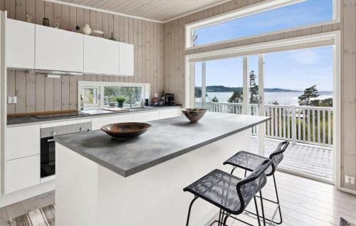 Leksvik House | 4 Bedroom Beautiful Home In Åsenfjord
