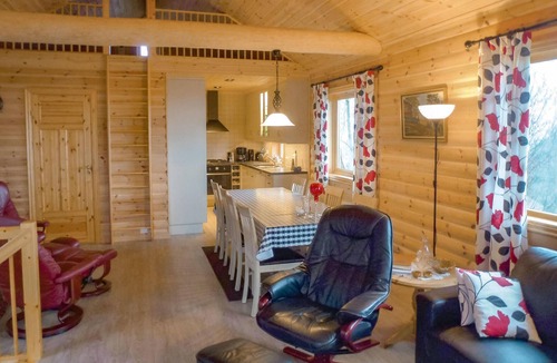 Eike House | 4 bedroom beautiful home in Kolnes