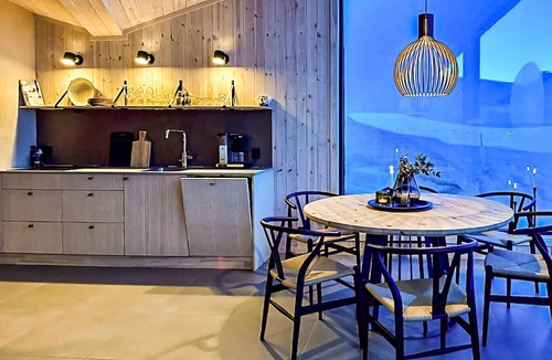 Haugastol House | 4 bedroom beautiful home in Vøringsfoss