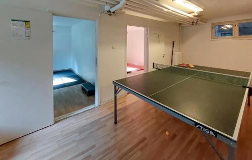 Hoor Apartment | 4 Bedroom Cozy Apartment In Höör
