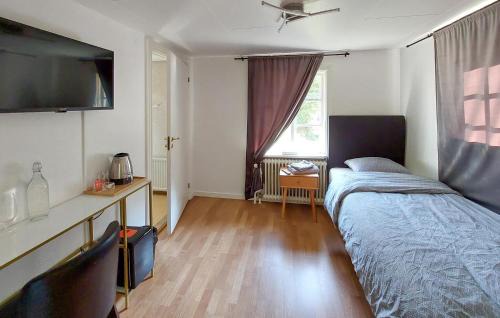 Hoor Apartment | 4 Bedroom Cozy Apartment In Höör