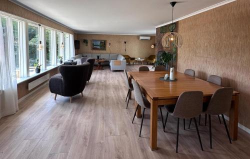 Farsund House | 4 Bedroom Cozy Home In Farsund