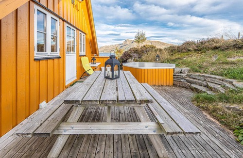 Sande House | 4 bedroom cozy home in Kvamsøy