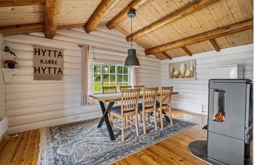 Tingvoll House | 4 bedroom cozy home in Meisingset
