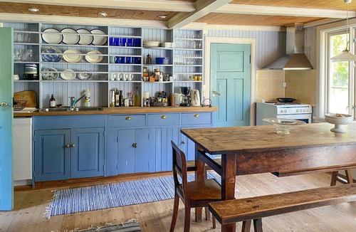 Averoy House | 4 bedroom gorgeous home in Averøy