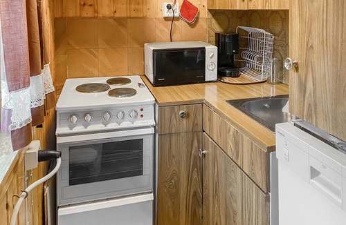 Eid House | 4 bedroom lovely home in Nordfjordeid