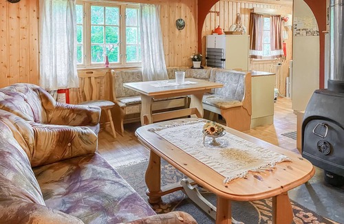 Eid House | 4 bedroom lovely home in Nordfjordeid