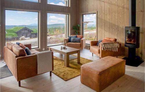 Trysil House | 4 Bedroom Lovely Home In Østby