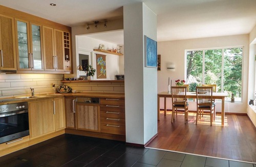Sveio House | 4 bedroom nice home in Sveio