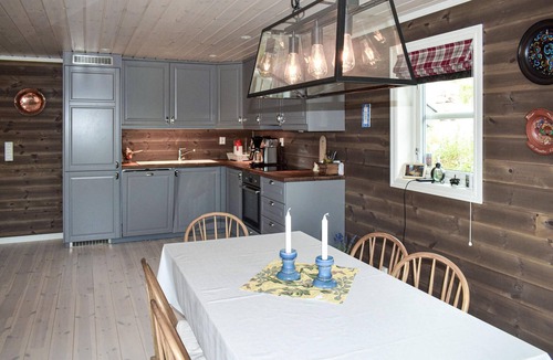 Kroderen House | 4 bedroom pet friendly home in Eggedal