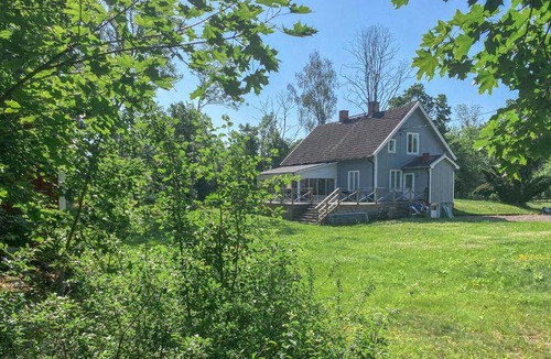 Monsteras House | 4 Bedroom Pet Friendly Home In Lilla Forsa