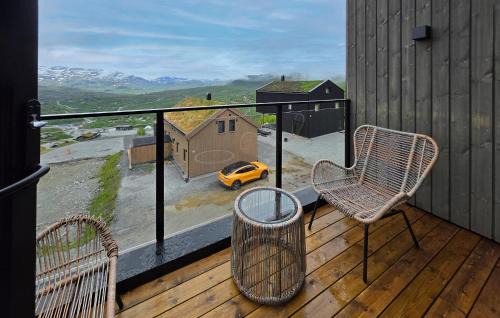 Vinje Apartment | 4 Bedroom Stunning Apartment In Edland