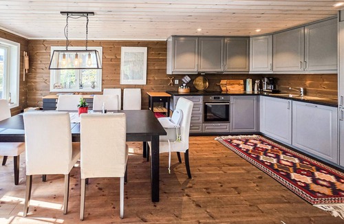 Vikberget House | 4 bedroom stunning home in Flå