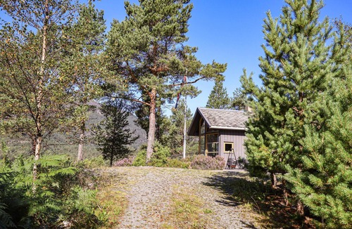 Suldal House | 4 bedroom stunning home in Hebnes