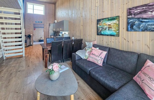 Kviteseid House | 4 bedroom stunning home in Vrådal