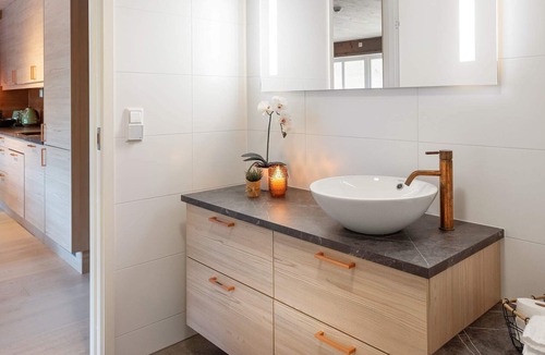 Myrkdalen Apartment | 4 person holiday home in Vossestrand